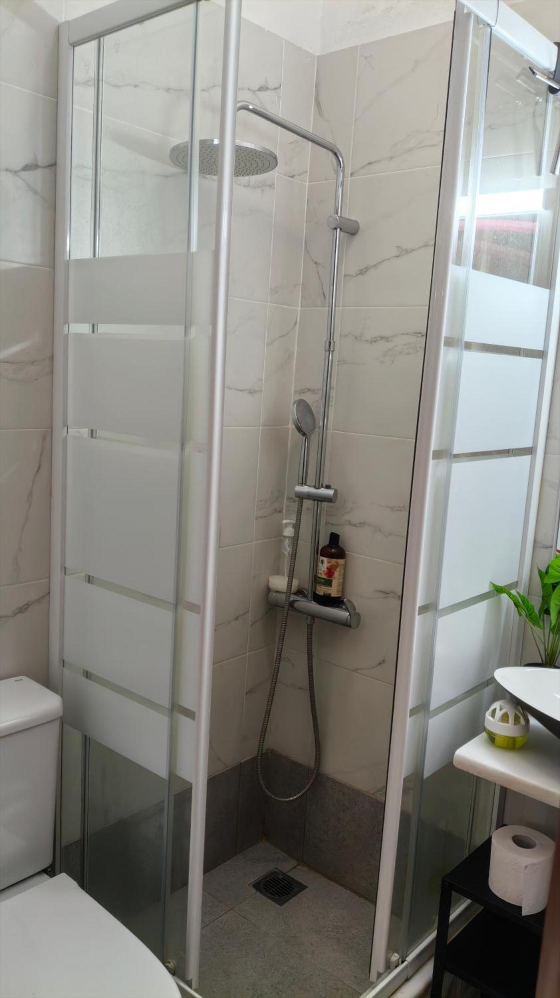 Appartement Airport Friendly House 1 *